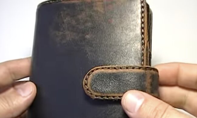 Alte Brieftasche. Quelle: Screenshot YouTube
