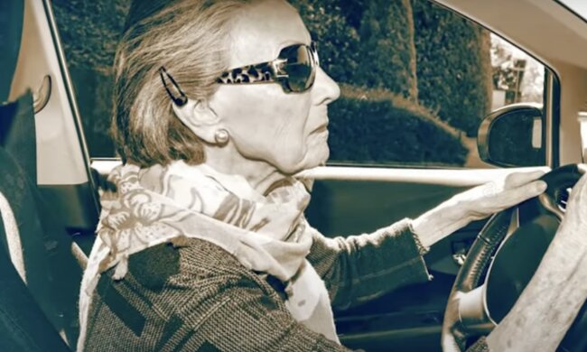 Frau am Steuer. Quelle: Screenshot YouTube