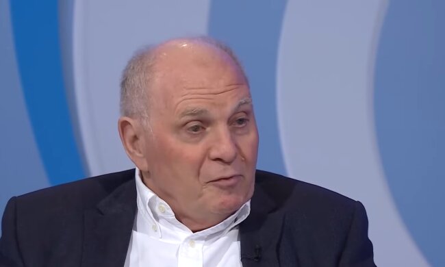 Ex-Bayern-Boss warnt. Quelle: Youtube Screenshot