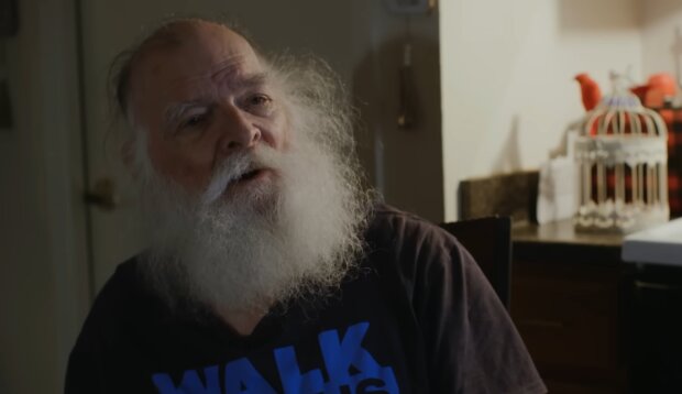 Müde und vergessen. Quelle: Youtube Screenshot