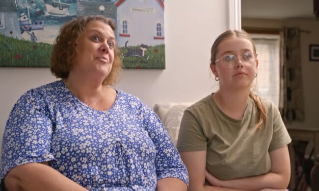 Mutter in Tränen. Quelle: Youtube Screenshot