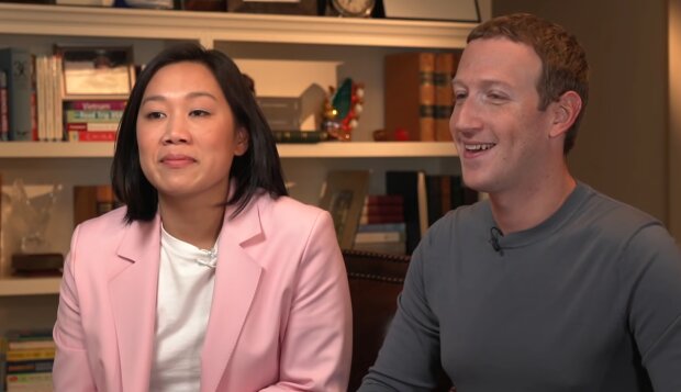Mark Zuckerberg und seine Frau. Quelle: YouTube Screenshot