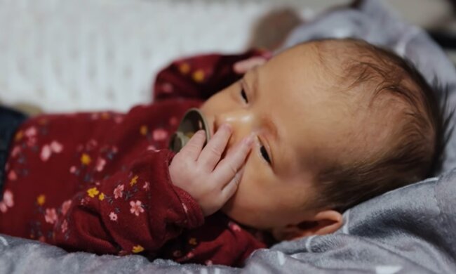 Baby. Quelle: Youtube Screenshot