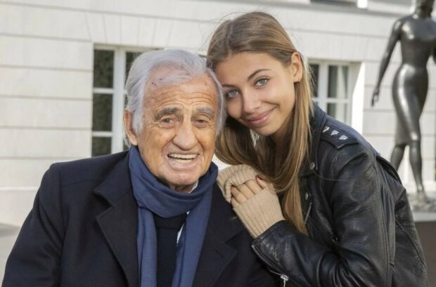 Jean-Paul Belmondo wurde im Alter von siebzig Jahren Vater: wie seine Tochter heute aussieht