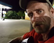 Ein Obdachloser. Quelle: Youtube Screenshot