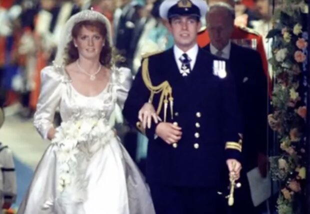 Prinz Andrew und Sarah Fairguson. Quelle: Screenshot YouTube