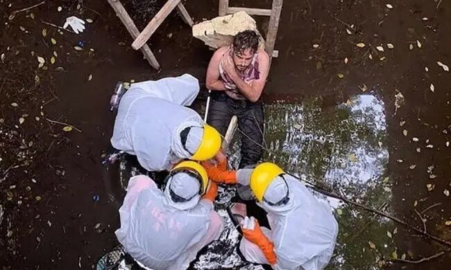 Wie ein Mann in einen Brunnen fiel, sechs Tage lang dort saß und überlebte