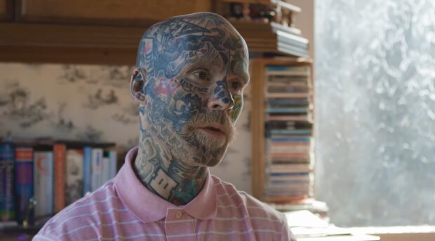 „Meine Tattoos kosten mich den Job“: 33-Jähriger scheitert an Vorurteilen