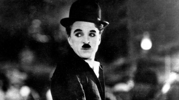 Vier jugendliche Ehefrauen und 12 Kinder: Charlie Chaplins geheimes Leben