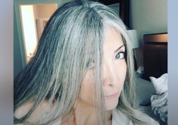 Frau mit grauem Haar. Quelle: Screenshot Youtube
