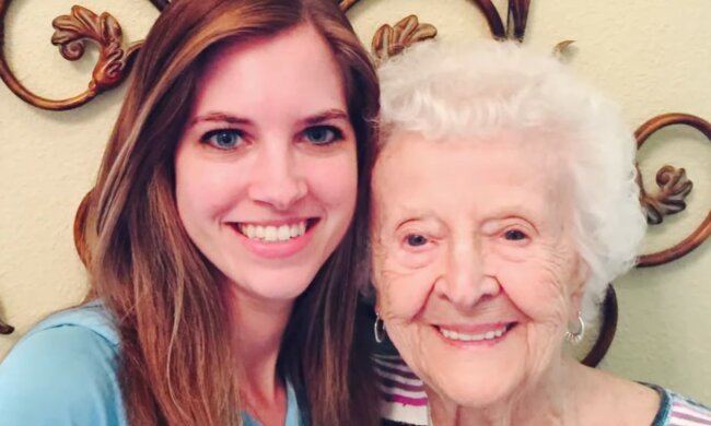 Berührende Überraschung für einen geliebten Menschen. Quelle: Screenshot YouTube