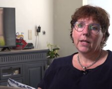 Wie eine Mutter mit 120 Euro Freiheit umgeht. Quelle: Youtube Screenshot