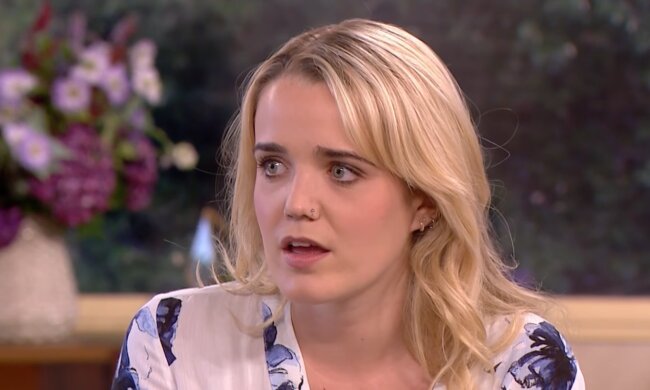 Emily Clarkson. Quelle: Screenshot Youtube