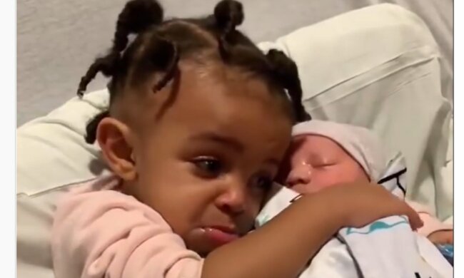 Schwester und Bruder. Quelle: YouTube Screenshot