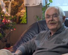 Zu wenig für Würde. Quelle: Youtube Screenshot