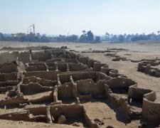 Archäologische Ausgrabungen. Quelle: Youtube Screen