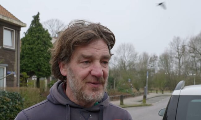 „Ich kann nichts zurücklegen.“ Quelle: Youtube Screenshot