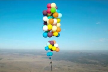 Wie ein Mann 25 Kilometer mit Ballons flog