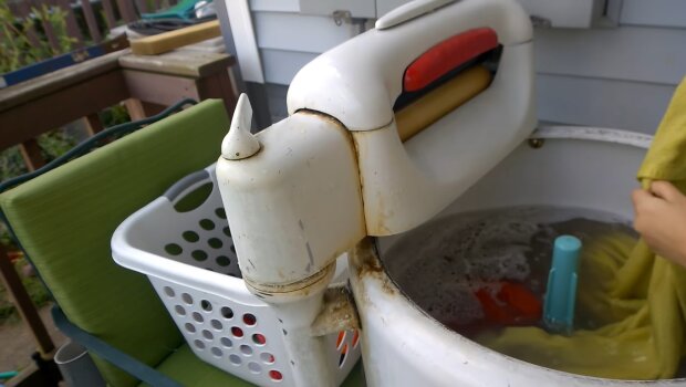 Treue Waschmaschine. Quelle: Youtube Screenshot