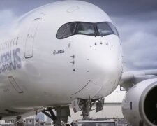 Flugzeug. Quelle: Screenshot YouTube