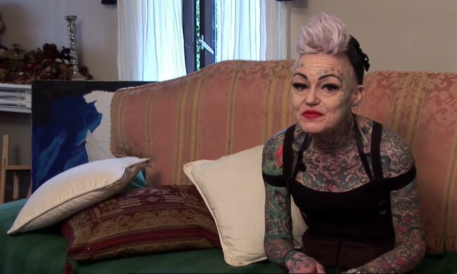 Die Tätowierte Oma. Quelle: Youtube Screenshot