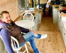 "Ich werde nie für eine Mietwohnung bezahlen": Mann lebt im Bus