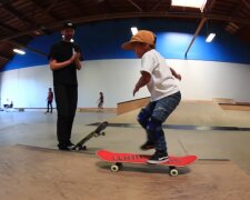 Skater, 6 Jahre alt. Quelle: YouTube Screenshot