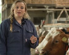 Ein Leben zwischen Ackerboden und Abendhimmel. Quelle: Youtube Screenshot