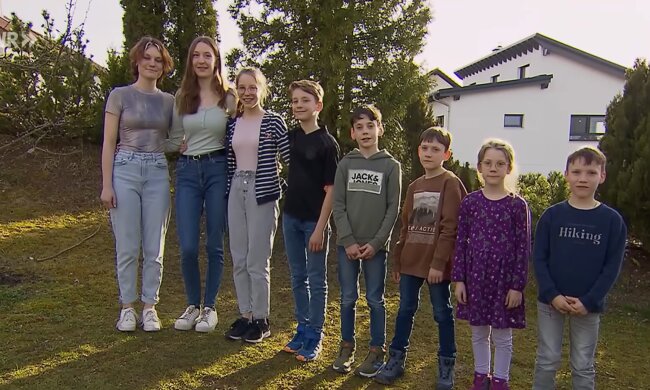 Familien mit vier Kindern und mehr. Quelle: Youtube Screenshot
