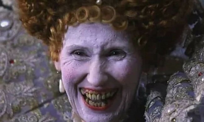 Sie lächelte nie oder warum Elizabeth I schwarze Zähne hatte