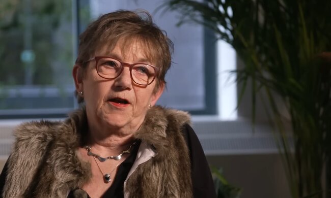 Gabi, 67, und die Last der Schulden. Quelle: Youtube Screenshot