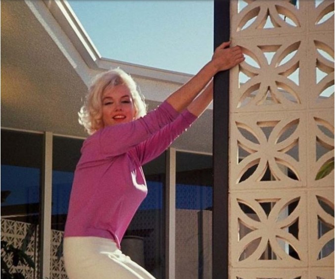 “Nichts hat Ärger gemacht” das letzte Fotoshooting von Marilyn Monroe im Leben. Uberalles