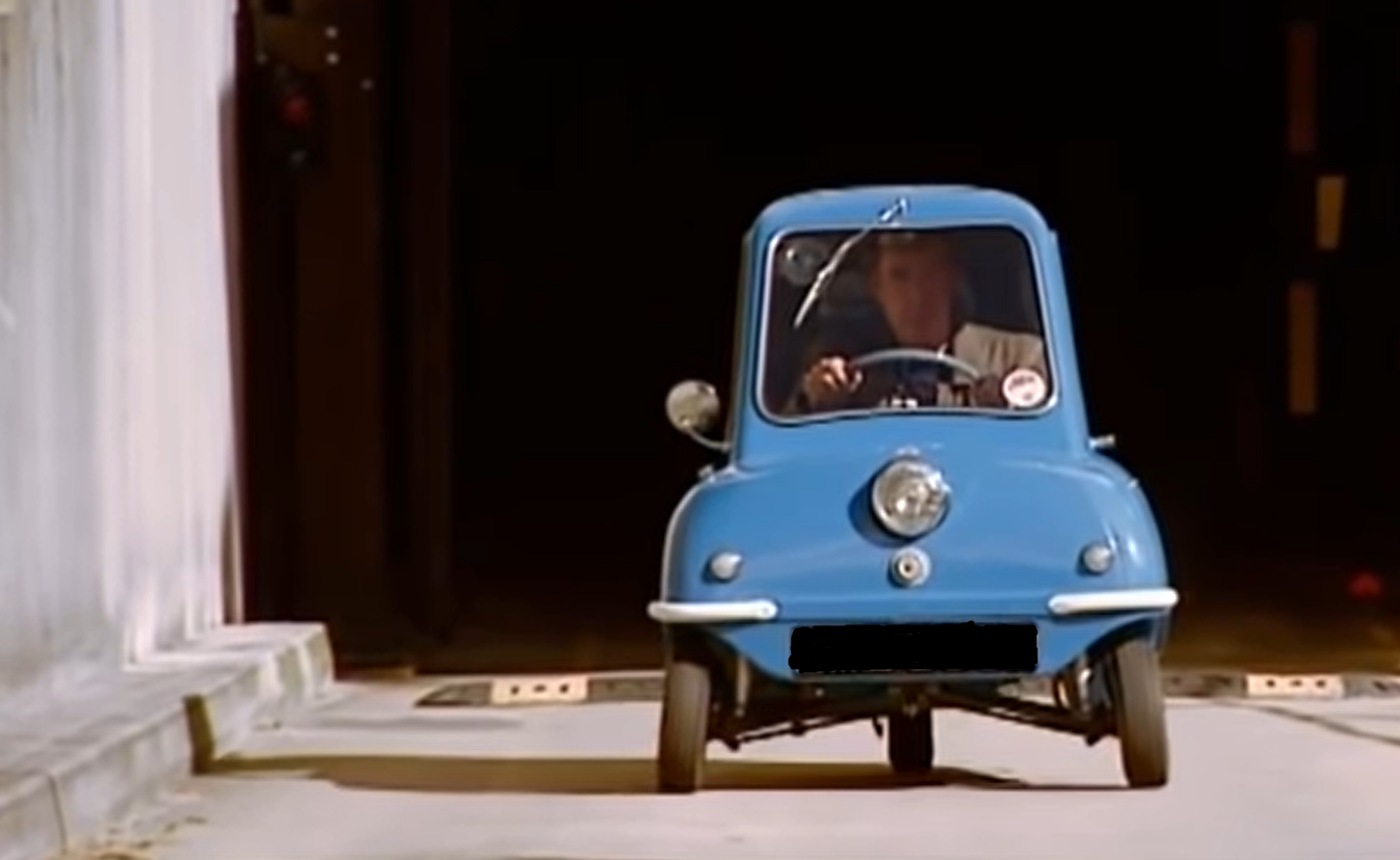 Ein Auto von der Größe eines Koffers oder ein 1-Quadratmeter-Zimmer