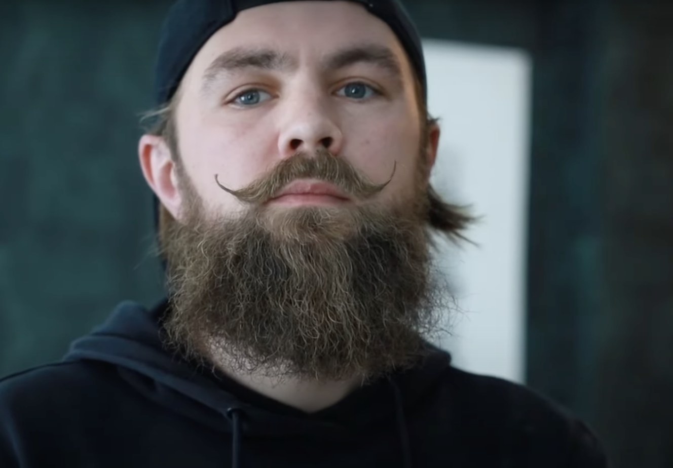 Der längste Schnurrbart der Welt Ein Mann geriet ins GuinnessBuch der Rekorde. Uberalles